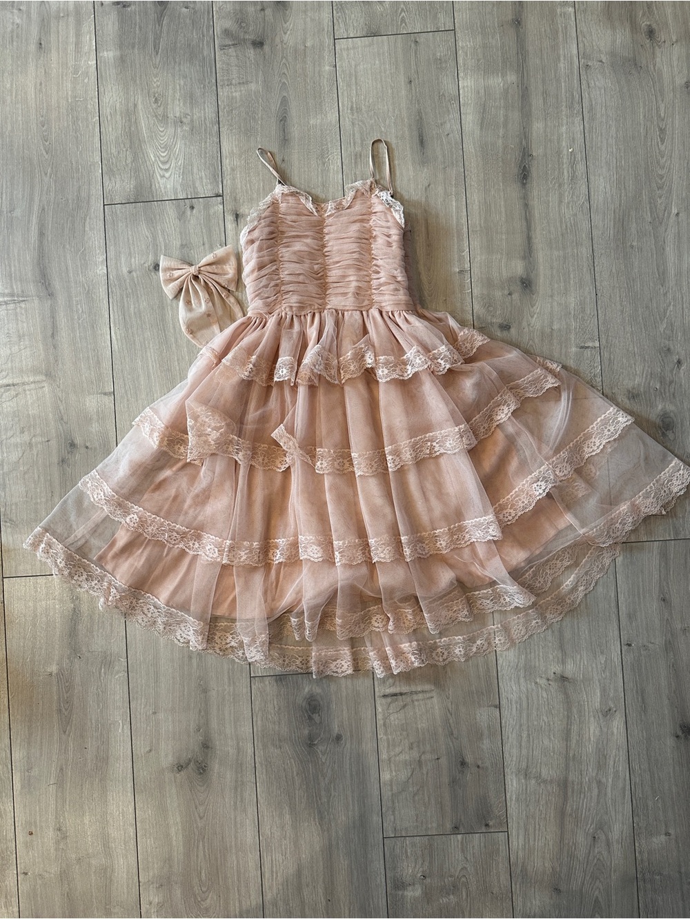 Noralee Girls Size 6 Blush Pink Tulle Lace Tiered Dress & Bow